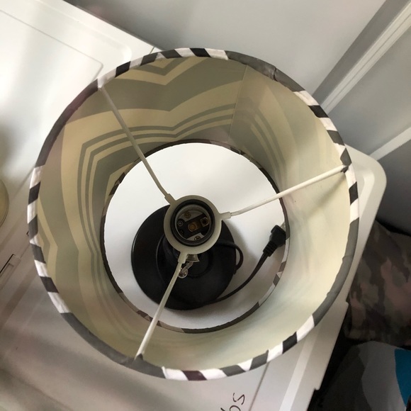 Lamp - Picture 2 of 3